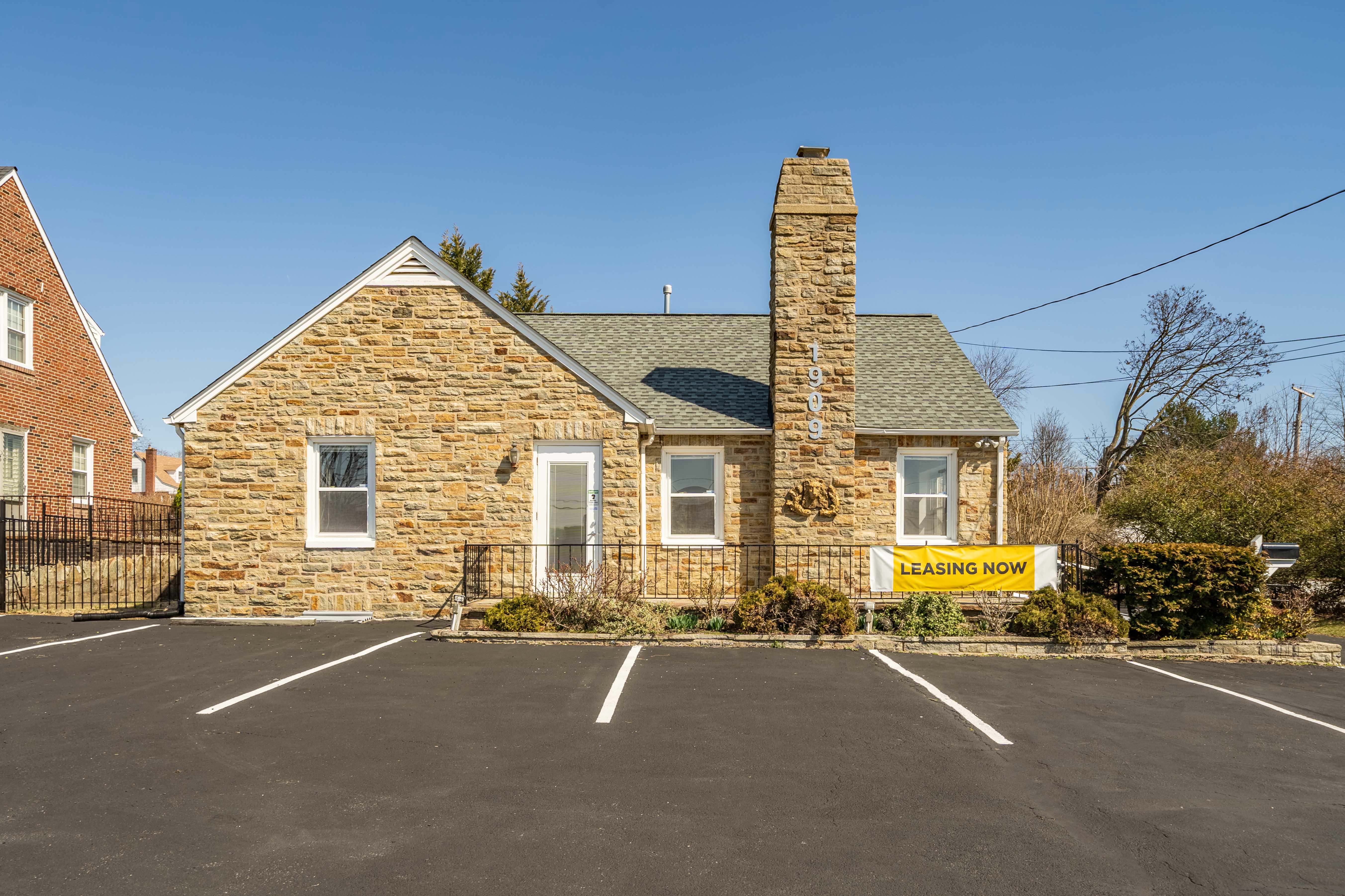 1909 York Road, Lutherville-Timonium, Maryland 21093, ,3 BathroomsBathrooms,Commercial Lease,Closed,York,1010015773