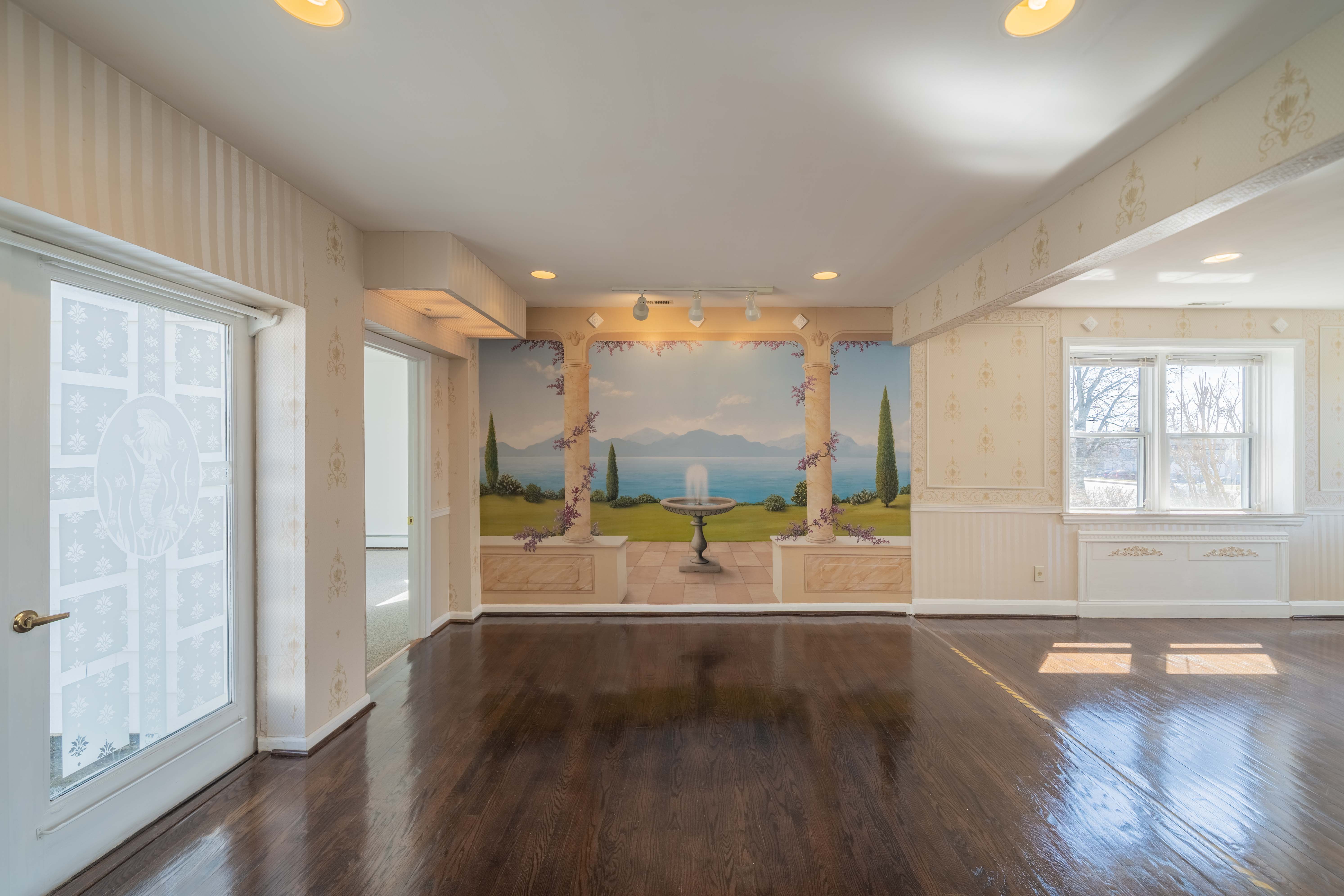 1909 York Road, Lutherville-Timonium, Maryland 21093, ,3 BathroomsBathrooms,Commercial Lease,Closed,York,1010015773