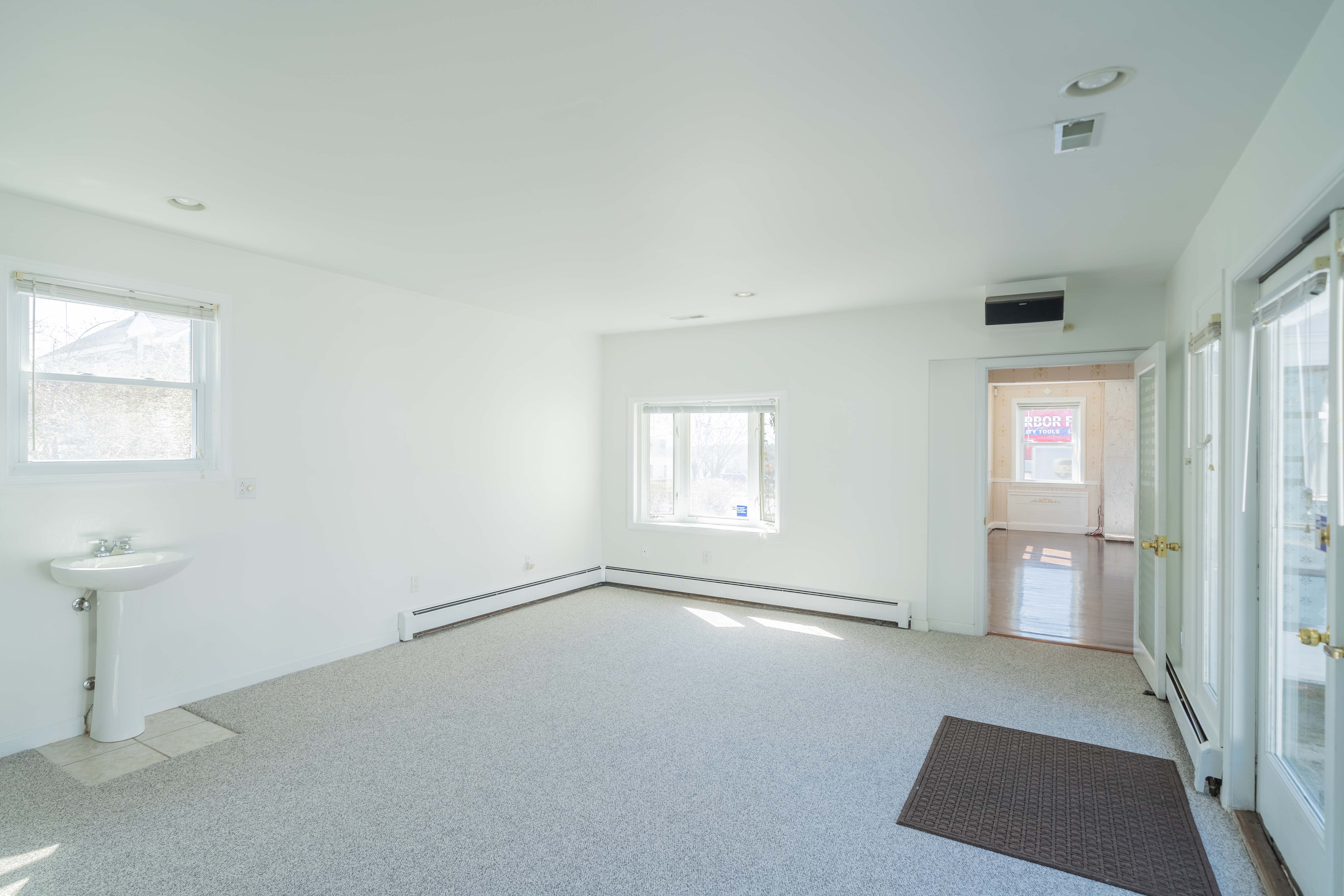1909 York Road, Lutherville-Timonium, Maryland 21093, ,3 BathroomsBathrooms,Commercial Lease,Closed,York,1010015773