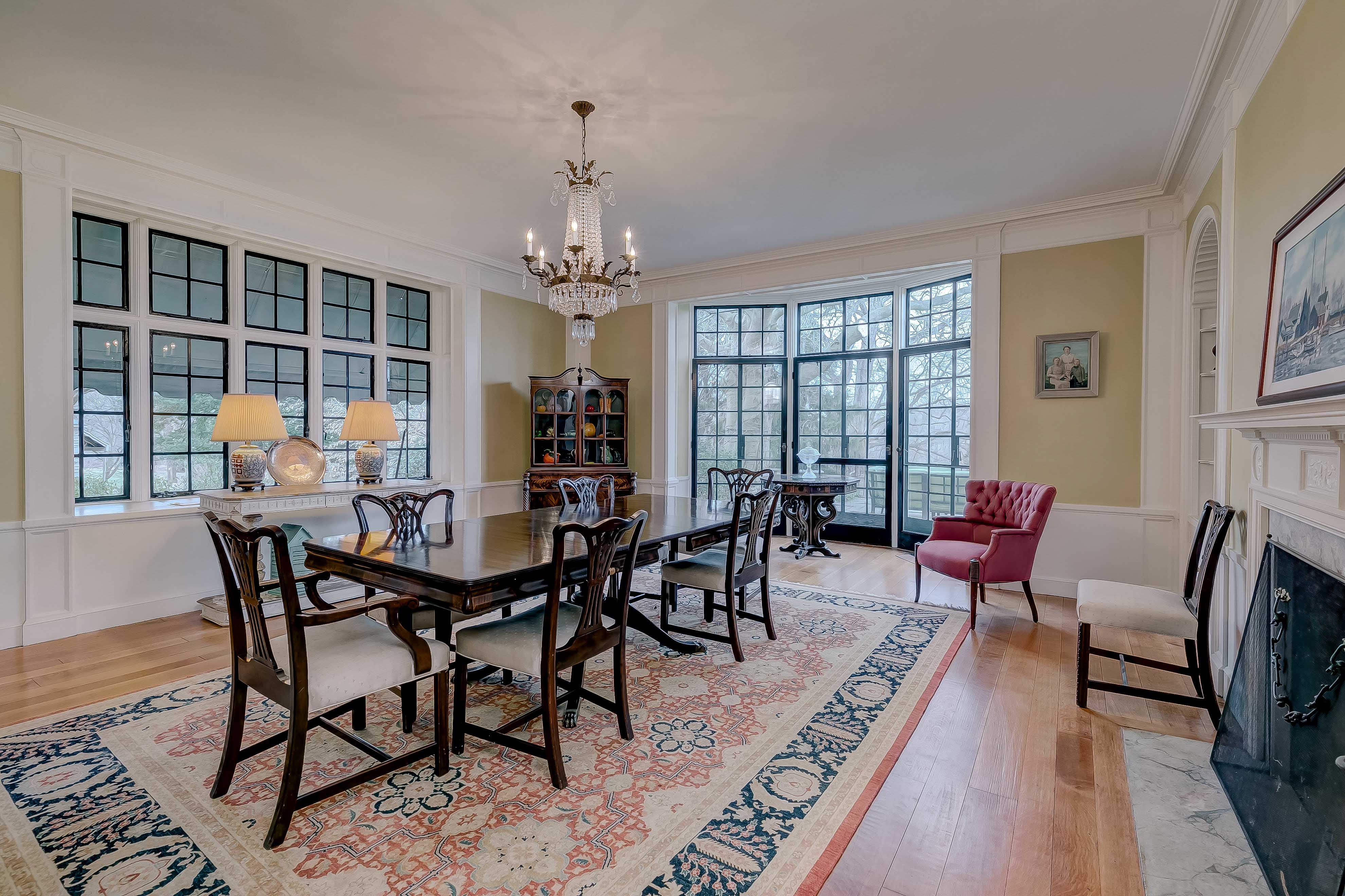 31 Woodbrook Ln, Baltimore, Maryland 21212, 8 Bedrooms Bedrooms, 15 Rooms Rooms,6 BathroomsBathrooms,Residential,Vault Closed,Woodbrook Ln,1010015828