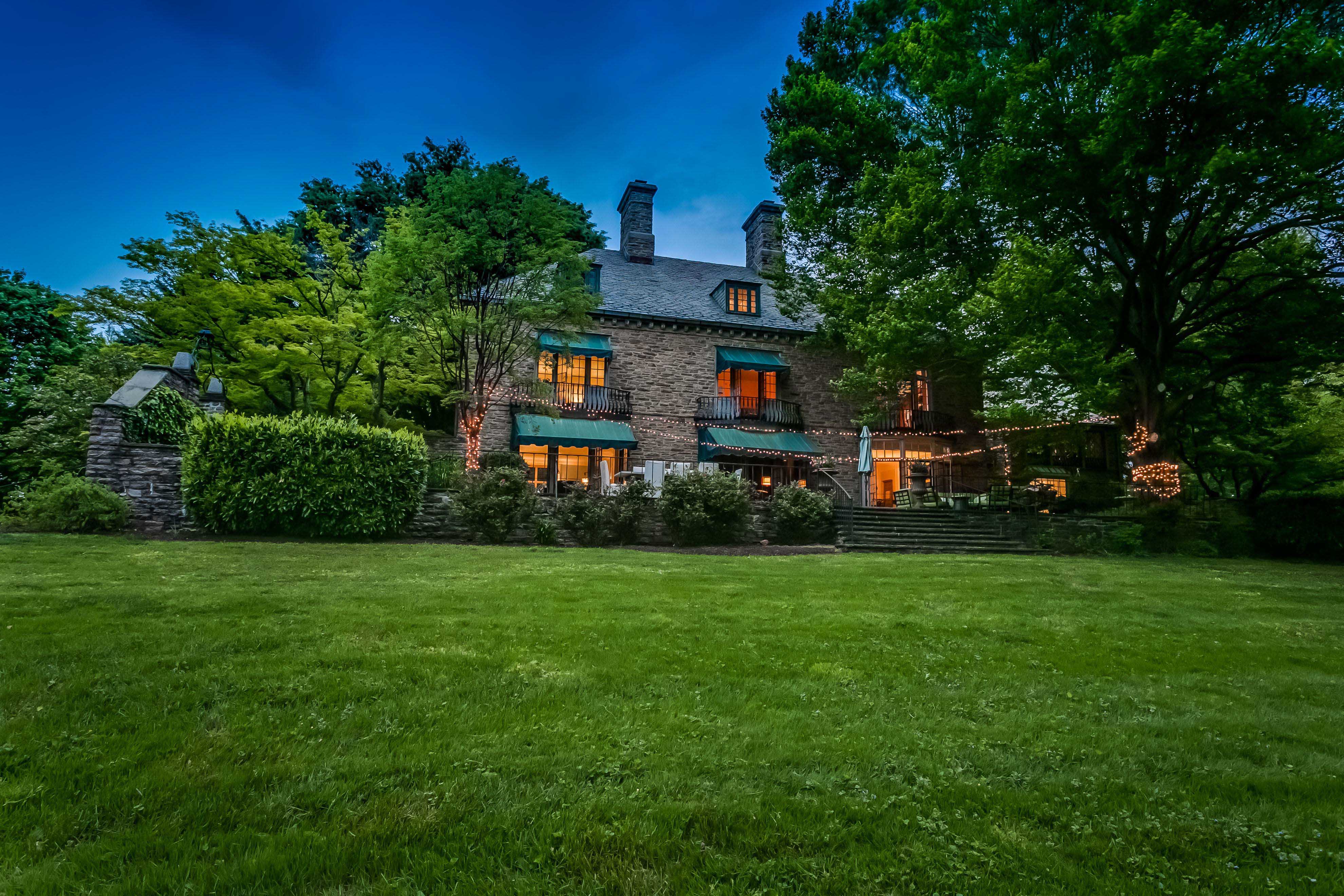 31 Woodbrook Ln, Baltimore, Maryland 21212, 8 Bedrooms Bedrooms, 15 Rooms Rooms,6 BathroomsBathrooms,Residential,Vault Closed,Woodbrook Ln,1010015828