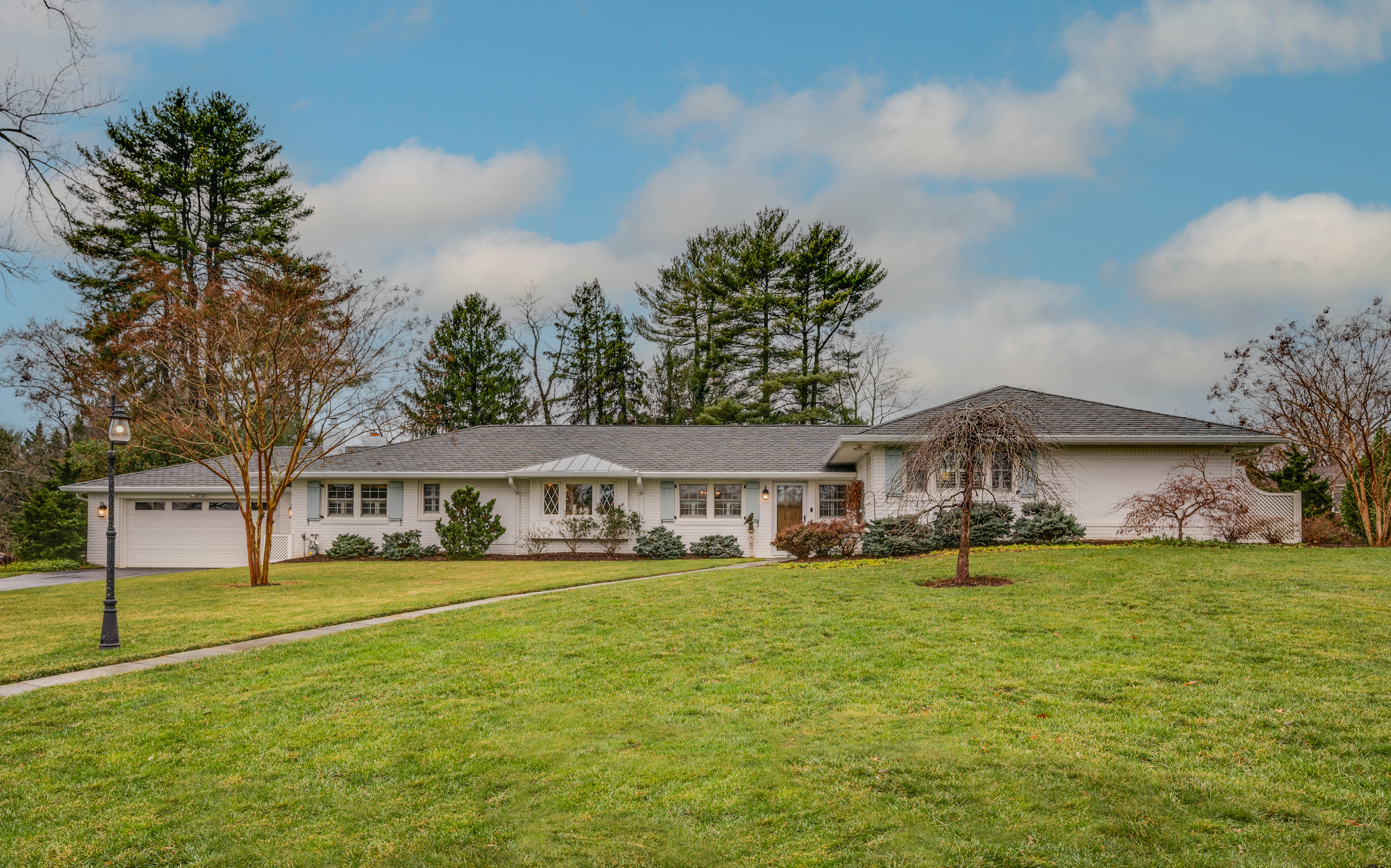 1915 LYDEN ROAD, LUTHERVILLE TIMONIUM, Maryland 21093, 3 Bedrooms Bedrooms, ,2 BathroomsBathrooms,Residential,Closed,LYDEN,0,MDBC2116278