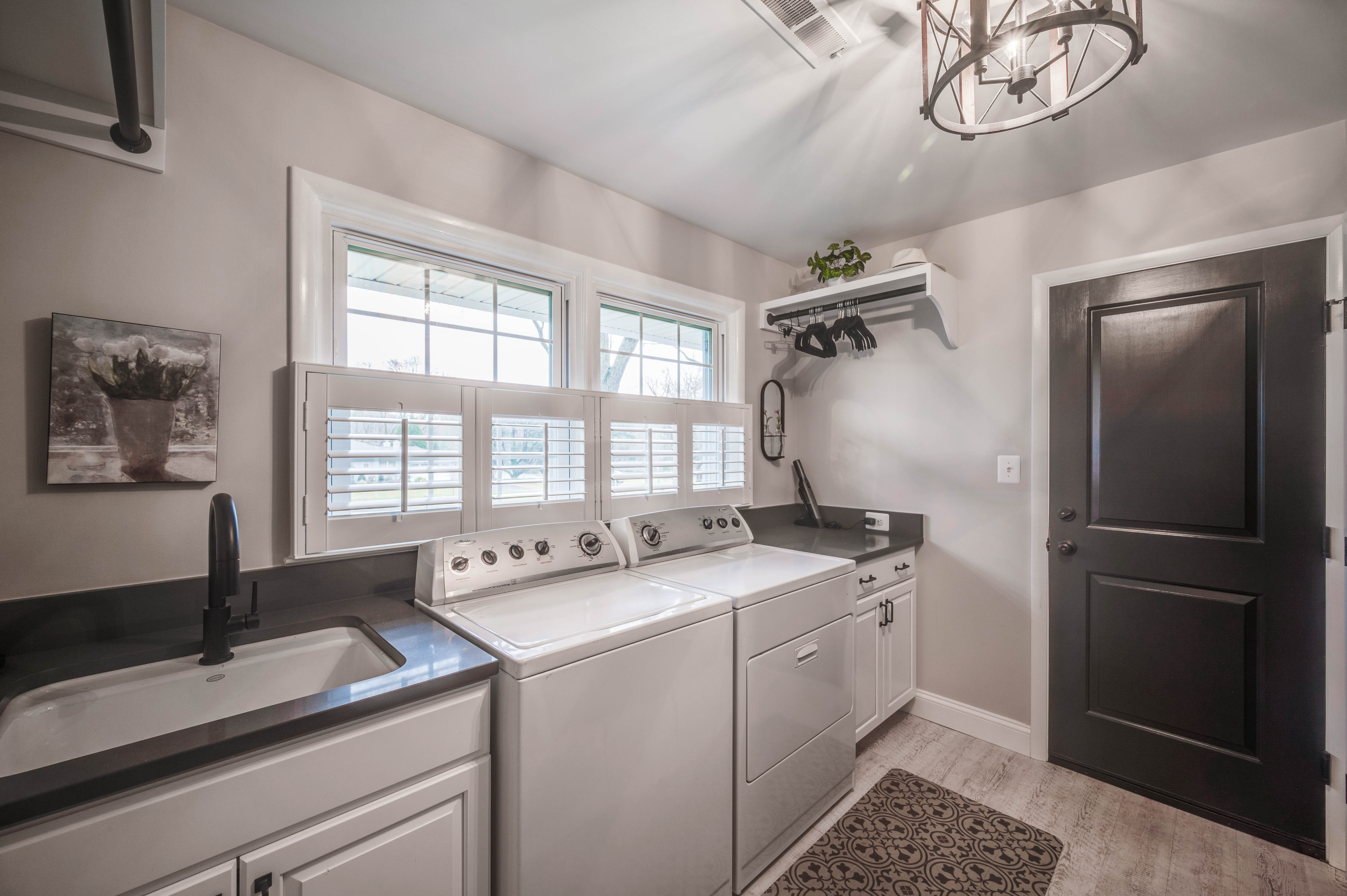 1915 LYDEN ROAD, LUTHERVILLE TIMONIUM, Maryland 21093, 3 Bedrooms Bedrooms, ,2 BathroomsBathrooms,Residential,Closed,LYDEN,0,MDBC2116278