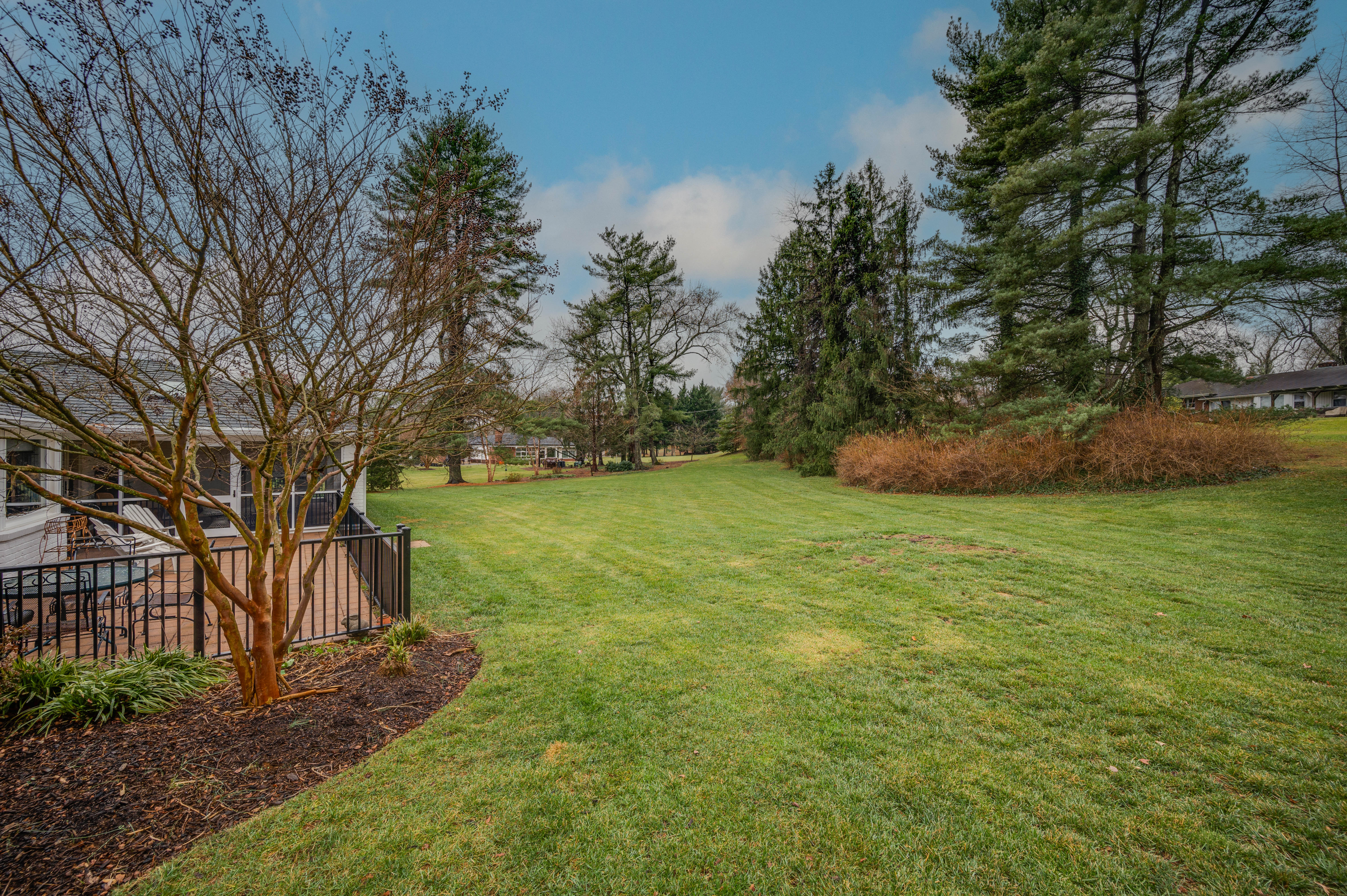 1915 LYDEN ROAD, LUTHERVILLE TIMONIUM, Maryland 21093, 3 Bedrooms Bedrooms, ,2 BathroomsBathrooms,Residential,Closed,LYDEN,0,MDBC2116278