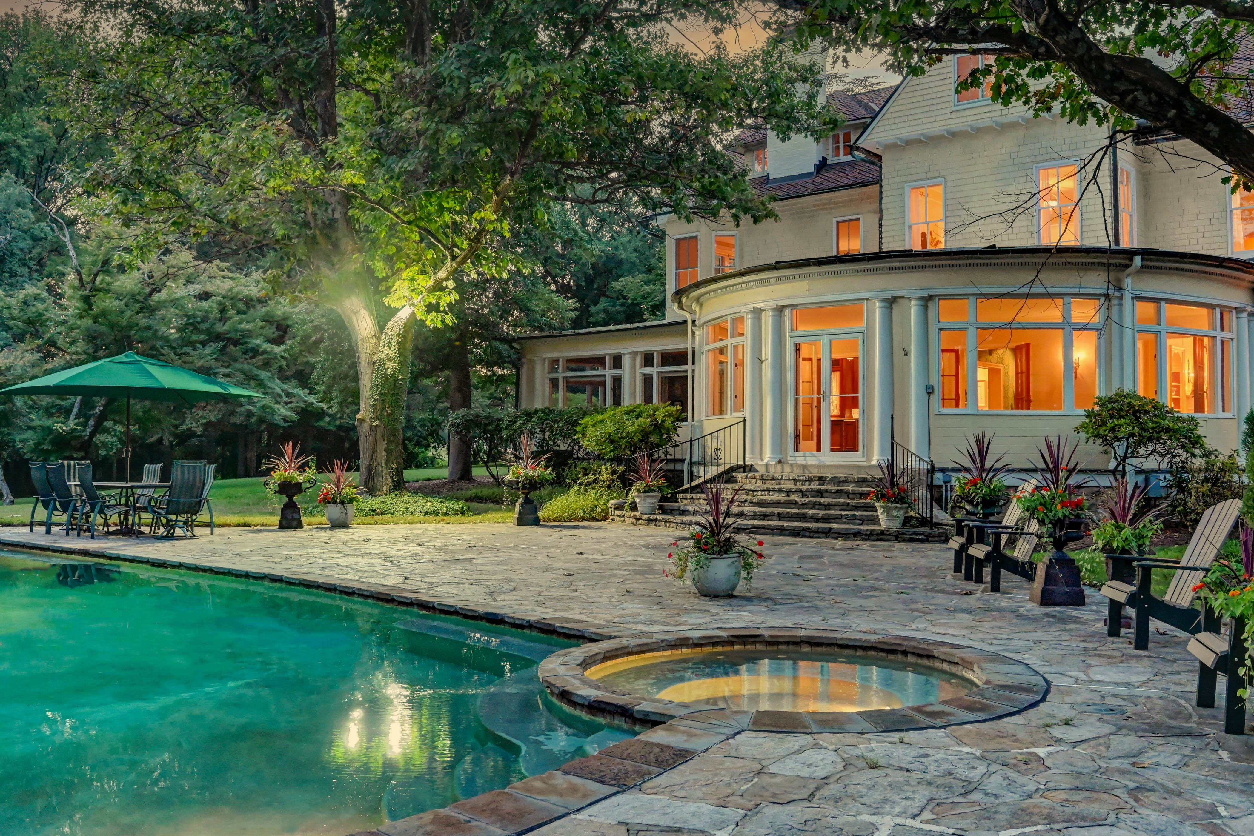 8555 Hill Spring Drive, Lutherville Timonium, Maryland 21093 House for Sale